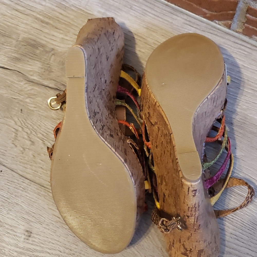 Fun Multi Colored Wedges - Picture 6 of 6